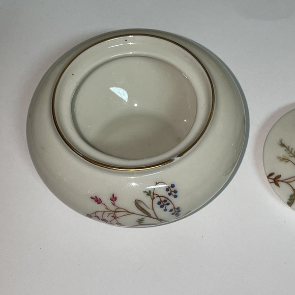 Eschenbach Bavaria Germany Small Trinket Box Lid Flowers Floral Gold Trim - Picture 8 of 12